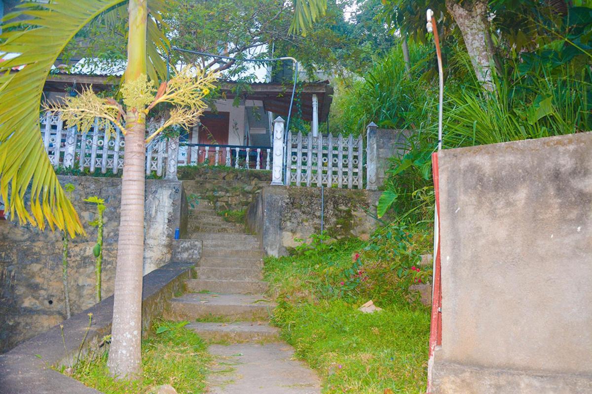 Soorya Inn Ella Extérieur photo