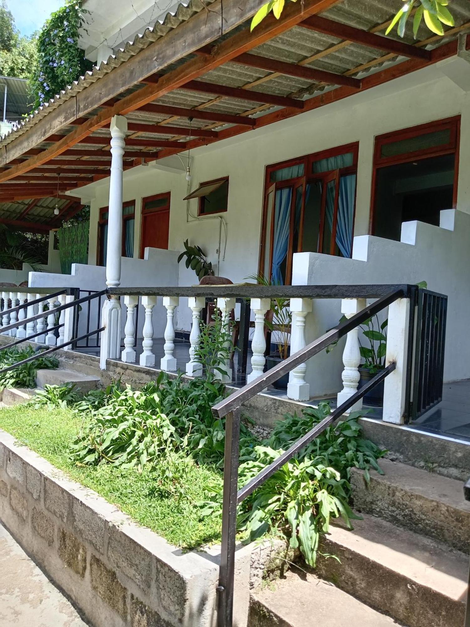 Soorya Inn Ella Extérieur photo
